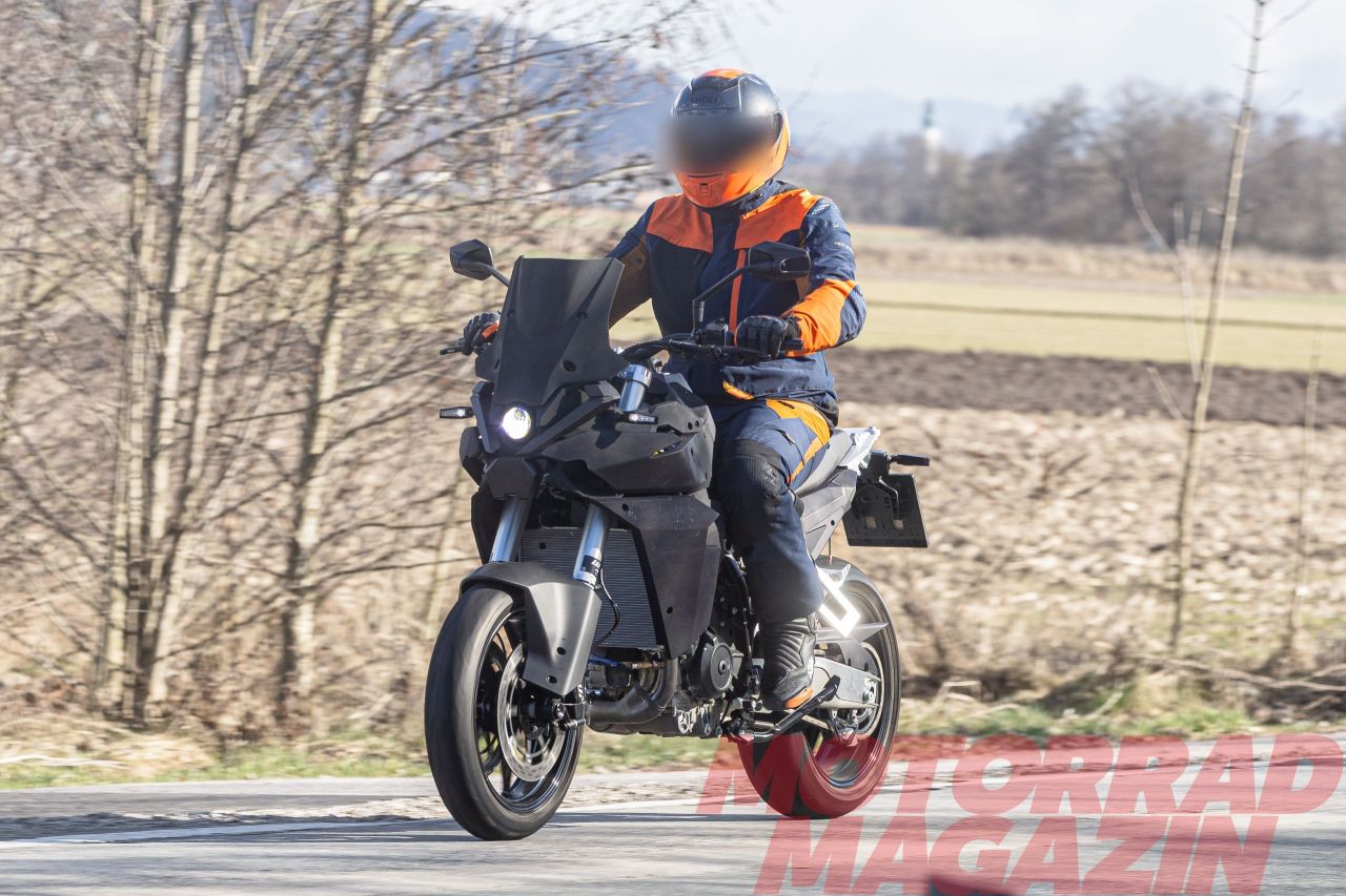 Text und Fotos © Bernhard M. Höhne