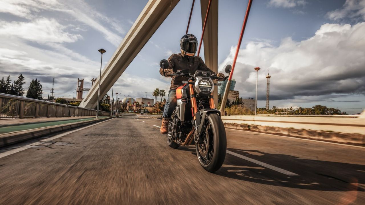 GSX-8T mit 1400 Euro Preisvorteil