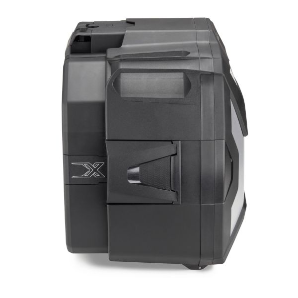 Givi XSpace erweitert (+ 6 cm), mit 36 Liter Volumen.